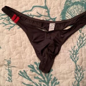 Thong, dark grey with red stripes on waist, medium